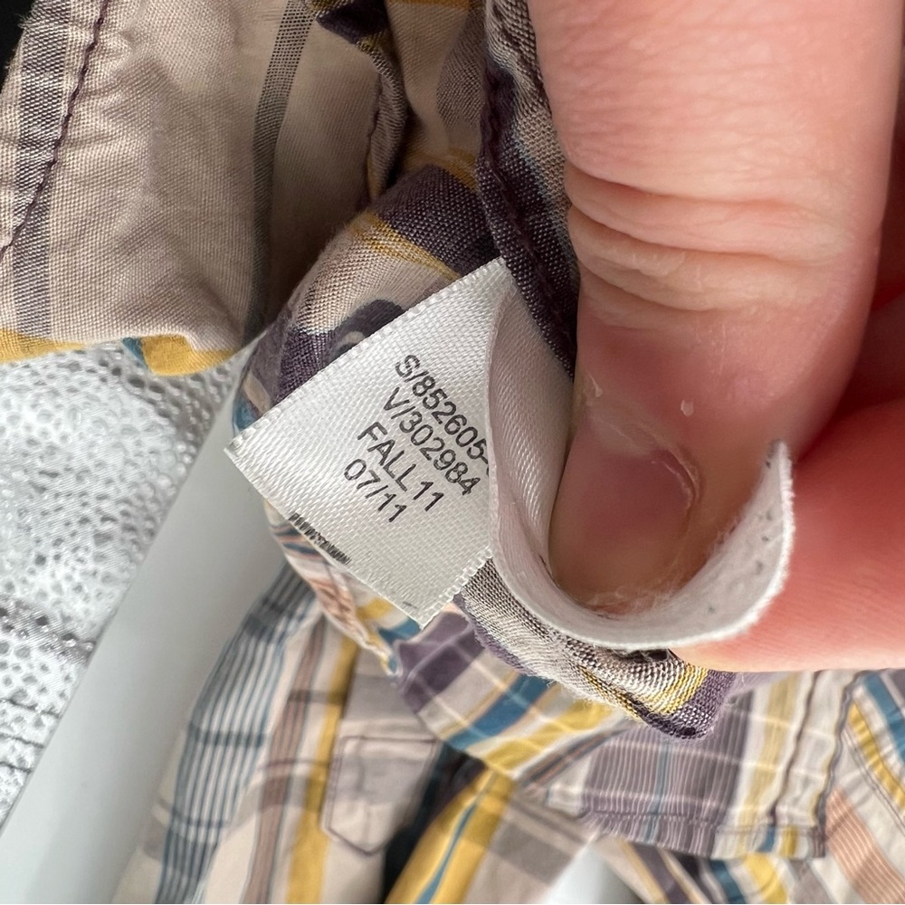 Gap Bundle 2pc Men’s Button Up Collared Shirt Lon… - image 5